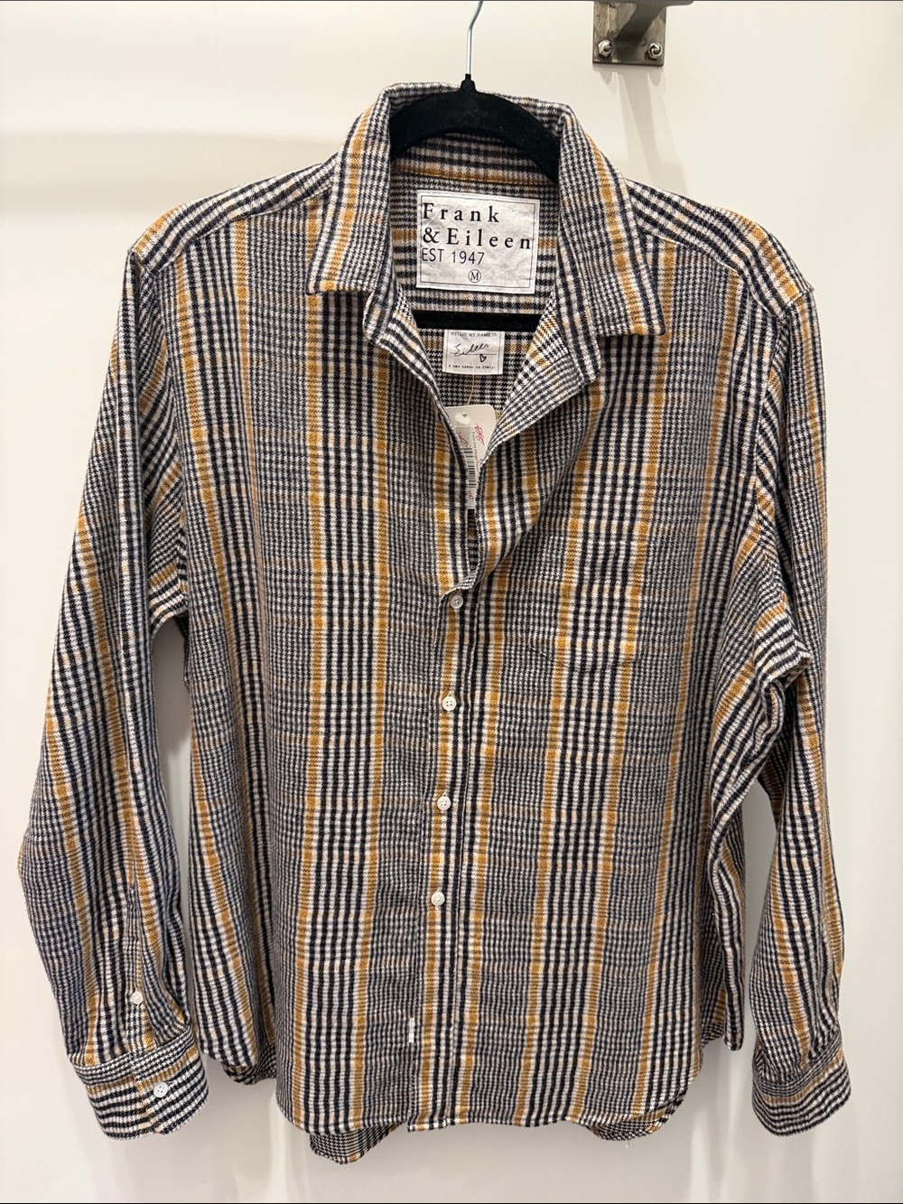 Frank & Eileen NWT Eileen flannel Mustard and Blk EXCB plaid size M